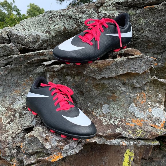 Nike Other - Nike Girls Soccer cleats size 2Y